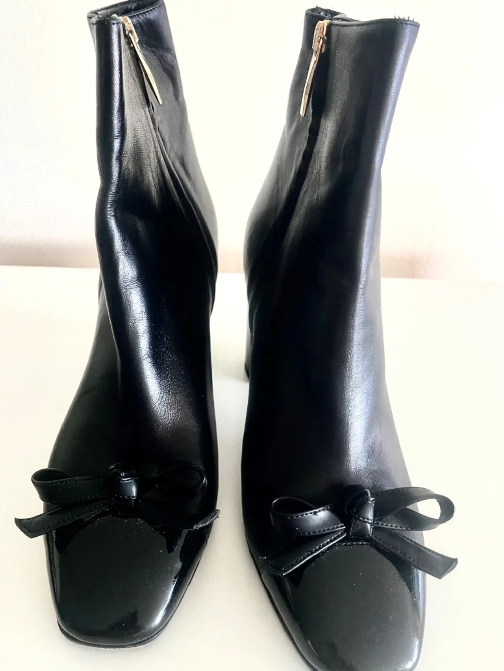 Kate Spade Black calf skin heeled booties